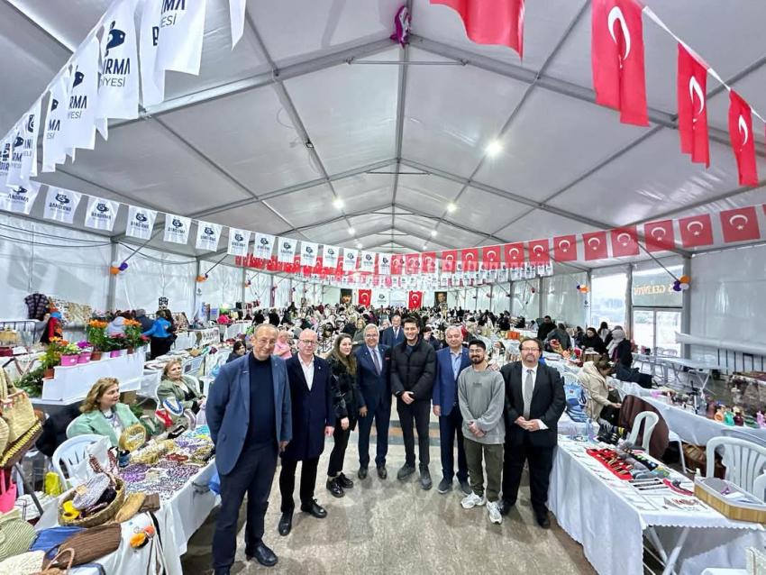 BANDIRMA BELEDİYESİ 3. KADIN EL EMEĞİ FESTİVALİ’NİN AÇILIŞI COŞKUYLA GERÇEKLEŞTİ