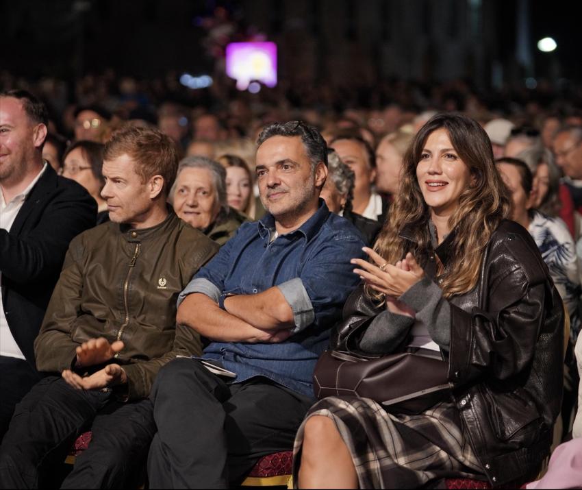 Suzan Kardeş’ten Ayvalık’ta Balkan Rüzgarı!