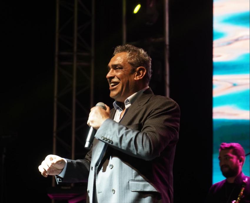 20. Ayvalık Uluslararası Zeytin Hasat ve Turizm Festivali’nde müzik dolu gece...