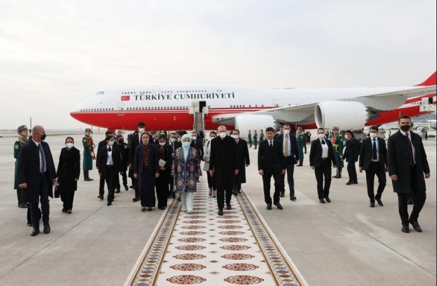 TÜRKMENISTAN'DA TARIHI GÜN: 9 MADDELIK ANLAŞMA IMZALANDI! BAŞKAN ERDOĞAN'DAN ÖNEMLI AÇIKLAMALAR.