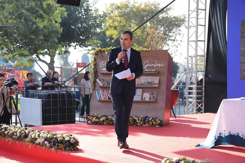 BANDIRMA KİTAP GÜNLERİ COŞKU DOLU FİNALLE SONA ERDİ