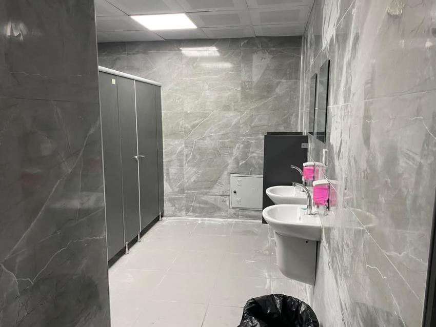 EMEKTAR BELEDİYE BİNASI’NDA TUVALETLER YENİLENDİ