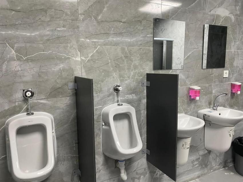 EMEKTAR BELEDİYE BİNASI’NDA TUVALETLER YENİLENDİ