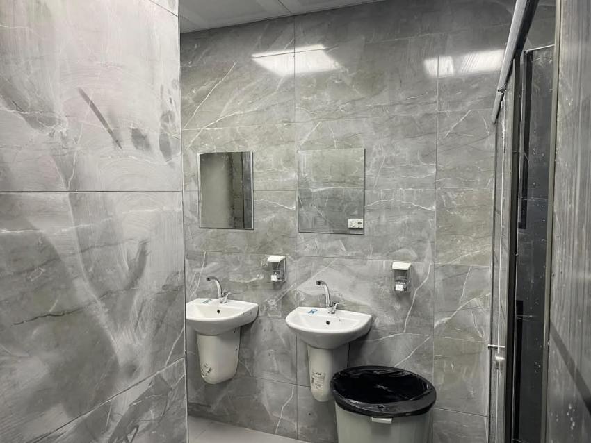 EMEKTAR BELEDİYE BİNASI’NDA TUVALETLER YENİLENDİ