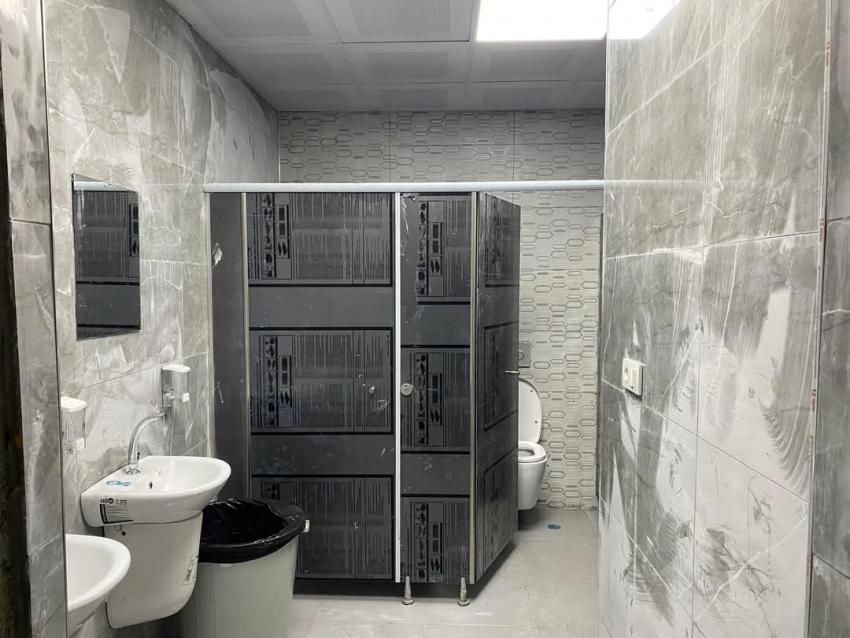 EMEKTAR BELEDİYE BİNASI’NDA TUVALETLER YENİLENDİ