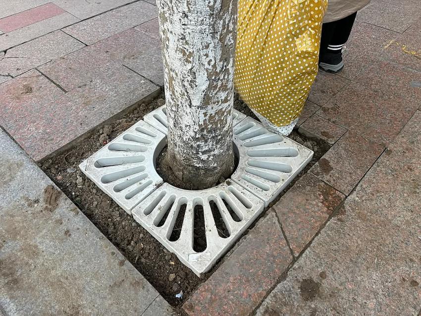 Bandırma'da Kaldırımlar Estetik ve Güvenli Hale Geliyor