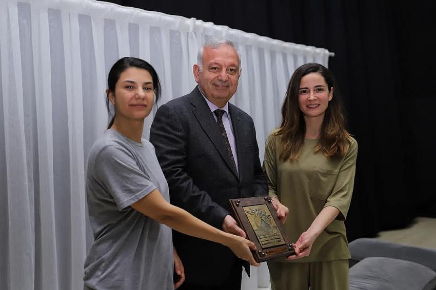 KADIN OYUNLARI FESTİVALİ 3. GÜNÜNDE COŞKUYLA DEVAM EDİYOR