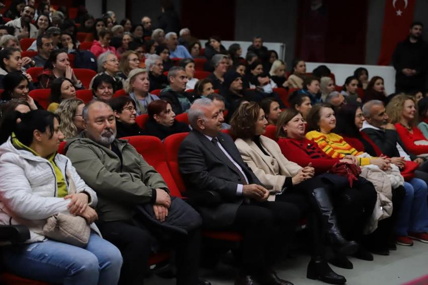 KADIN OYUNLARI FESTİVALİ 3. GÜNÜNDE COŞKUYLA DEVAM EDİYOR