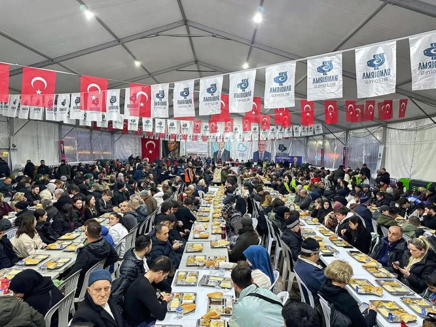 Bandırma Belediyesi İftar Çadırında Dayanışma ve Paylaşımın Gücü Buluşuyor