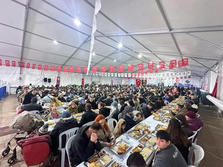Bandırma Belediyesi İftar Çadırında Dayanışma ve Paylaşımın Gücü Buluşuyor