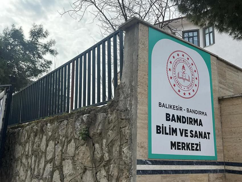 BANDIRMA BELEDİYESİ'NDEN BİLSEM BANDIRMA BİLİM VE SANAT MERKEZİ'NE DESTEK