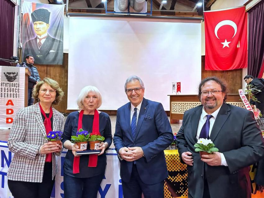 GAZETECİ-YAZAR BANU AVAR, 8 MART ETKİNLİKLERİ KAPSAMINDA BANDIRMA’DAYDI