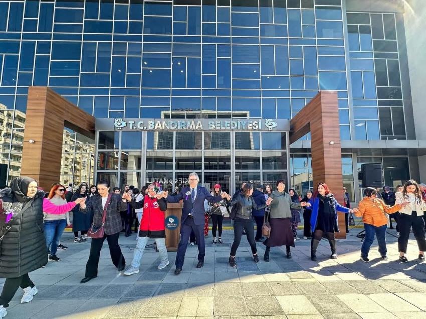 GREV YAPAN EMEKÇİ KADINLARA BAŞKAN MİRZA’DAN DESTEK