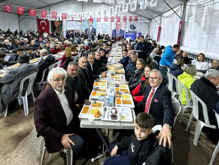 DİGSİAD’DAN BANDIRMA BELEDİYESİ İFTAR PROGRAMINA DESTEK