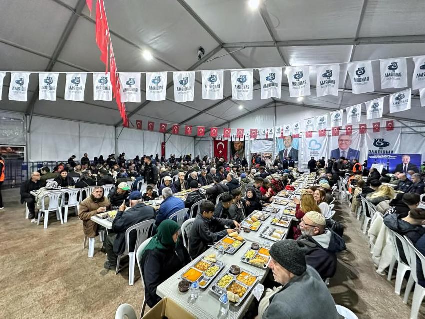 DİGSİAD’DAN BANDIRMA BELEDİYESİ İFTAR PROGRAMINA DESTEK