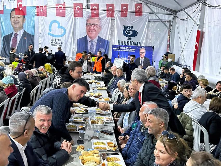 DİGSİAD’DAN BANDIRMA BELEDİYESİ İFTAR PROGRAMINA DESTEK