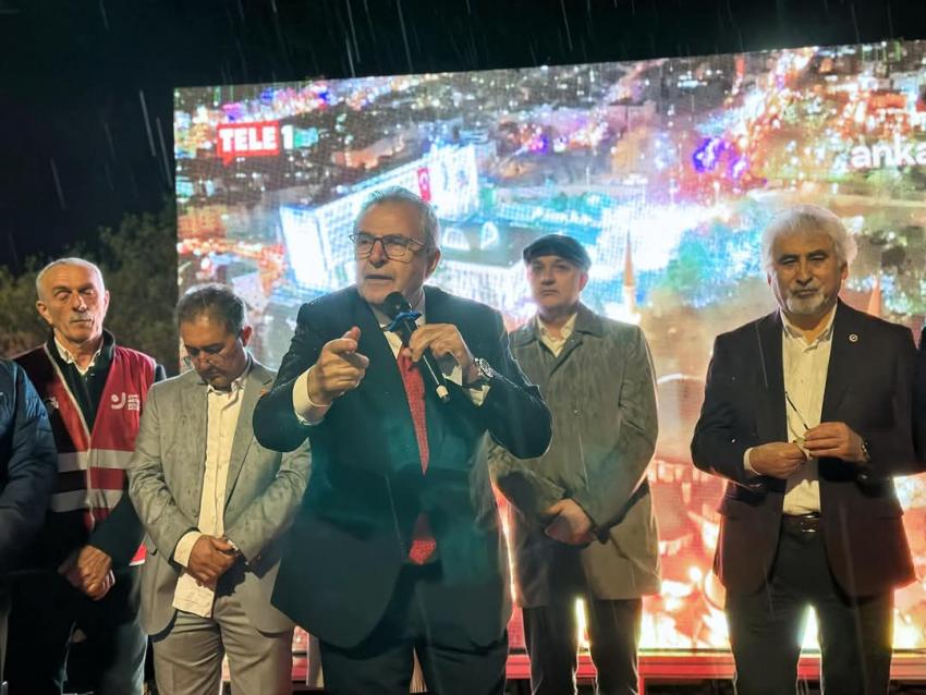BANDIRMA HALKI DEMOKRASİYE VE HALKIN İRADESİNE SAHİP ÇIKTI