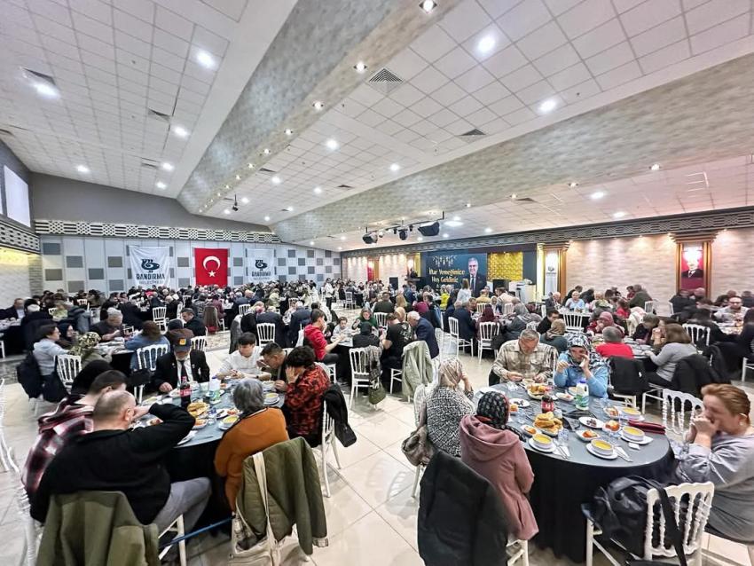 BANDIRMA BELEDİYESİ’NDEN ŞEHİT AİLELERİ, GAZİLER VE GAZİ AİLELERİ ONURUNA İFTAR PROGRAMI