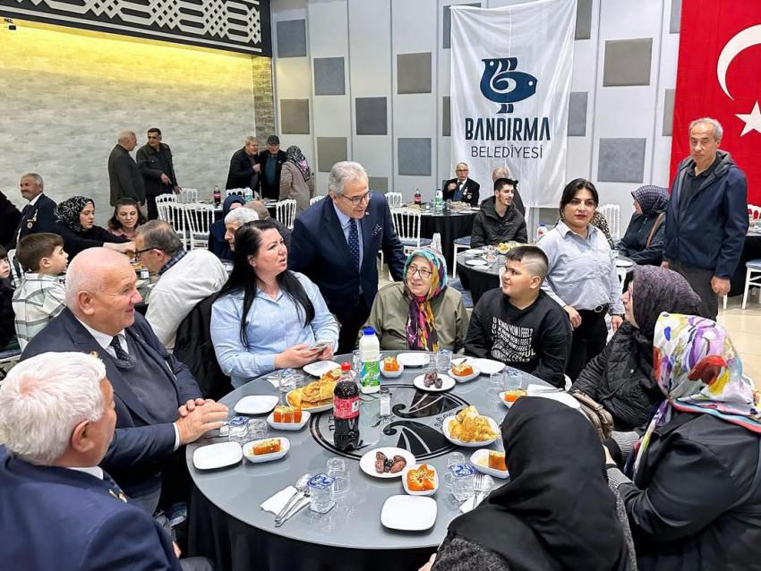 BANDIRMA BELEDİYESİ’NDEN ŞEHİT AİLELERİ, GAZİLER VE GAZİ AİLELERİ ONURUNA İFTAR PROGRAMI