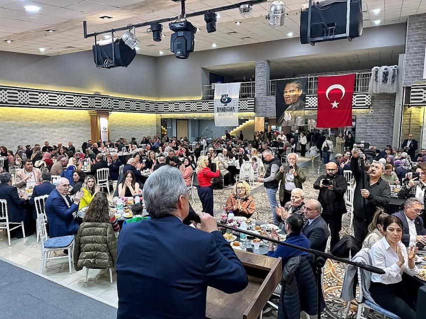 BANDIRMA BELEDİYESİ’NDEN ŞEHİT AİLELERİ, GAZİLER VE GAZİ AİLELERİ ONURUNA İFTAR PROGRAMI