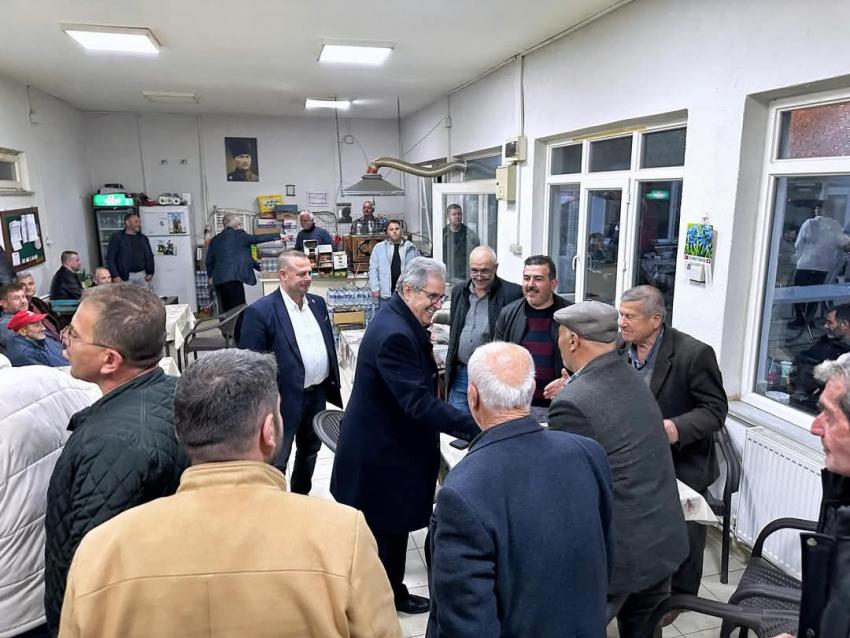 BANDIRMA BELEDİYE BAŞKANI DURSUN MİRZA, YEŞİLÇOMLU MAHALLESİNDEKİ İFTAR YEMEĞİNE KATILDI