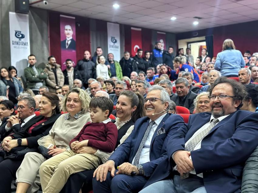 BAŞKAN MİRZA: BİRLİKTE BAŞARDIK, BİRLİKTE YÜRÜYORUZ!