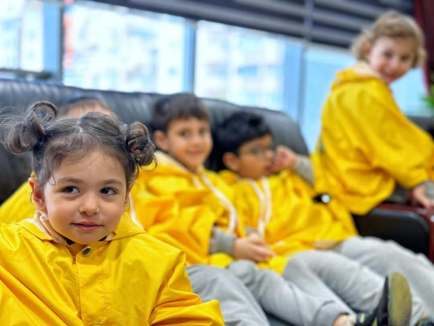 BANDIRMA’NIN GURURU MUTLU ÇOCUKLAR ANAOKULU BAŞKAN MİRZA’YI ZİYARET ETTİ
