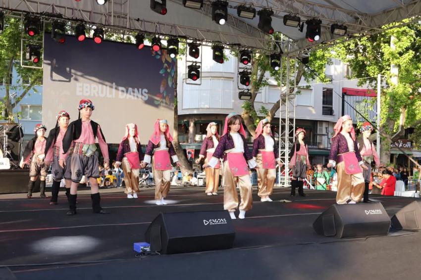 BANDIRMA SAHİL ŞENLİĞİ TÜM COŞKUSUYLA DEVAM EDİYOR!