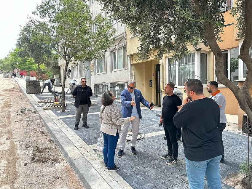 MEHMETÇİK CADDESİ’NDE YENİLEME ÇALIŞMALARI HIZLA SÜRÜYOR