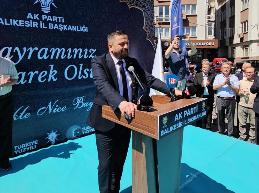AK Parti Balıkesir Teşkilatı Bayramda Kenetlendi