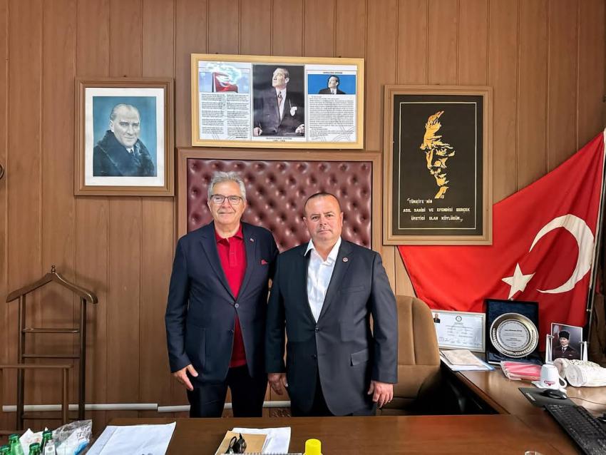 BAŞKAN DURSUN MİRZA, YEŞİLÇOMLU’DAKİ MEVLİD PROGRAMINA KATILDI