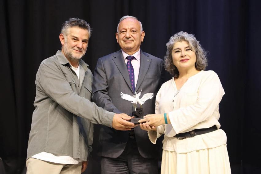 34. ULUSLARARASI BANDIRMA KUŞCENNETİ KÜLTÜR VE TURİZM FESTİVALİ TİYATRO İLE BULUŞTU