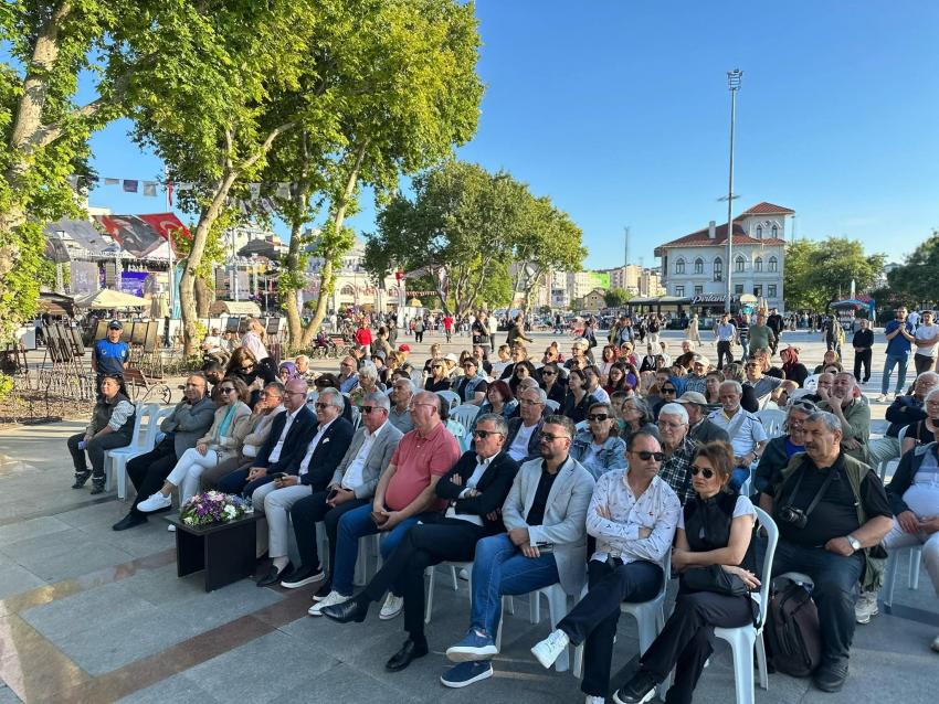 GÖKYÜZÜNE DOKUNAN ANLAR” SÖYLEŞİSİ BÜYÜK İLGİ ÇEKTİ