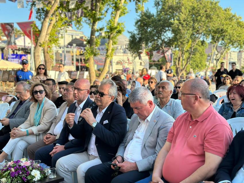 GÖKYÜZÜNE DOKUNAN ANLAR” SÖYLEŞİSİ BÜYÜK İLGİ ÇEKTİ