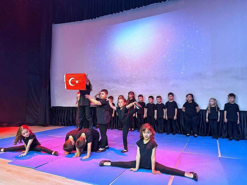 BANDIRMA BELEDİYESİ KREŞLERİNDE MEZUNİYET COŞKUSU