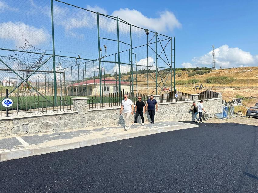 MALTA PARKI VE ÇEVRESİNDE ASFALTLAMA İLE DÜZENLEME ÇALIŞMALARI TÜM HIZIYLA SÜRÜYOR