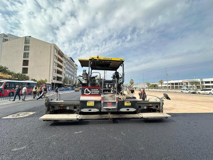 DURSUN MİRZA SAHADA: BANDIRMA'NIN YOLLARI BAŞTAN YAZILIYOR!