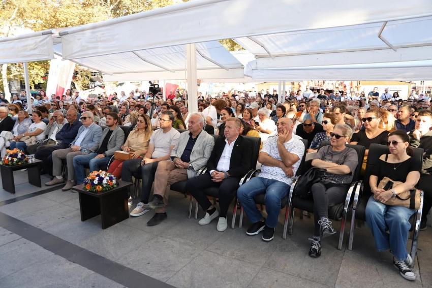 EDEBİYATIN VE MÜZİĞİN BÜYÜSÜ BANDIRMA’DA HAYAT BULDU