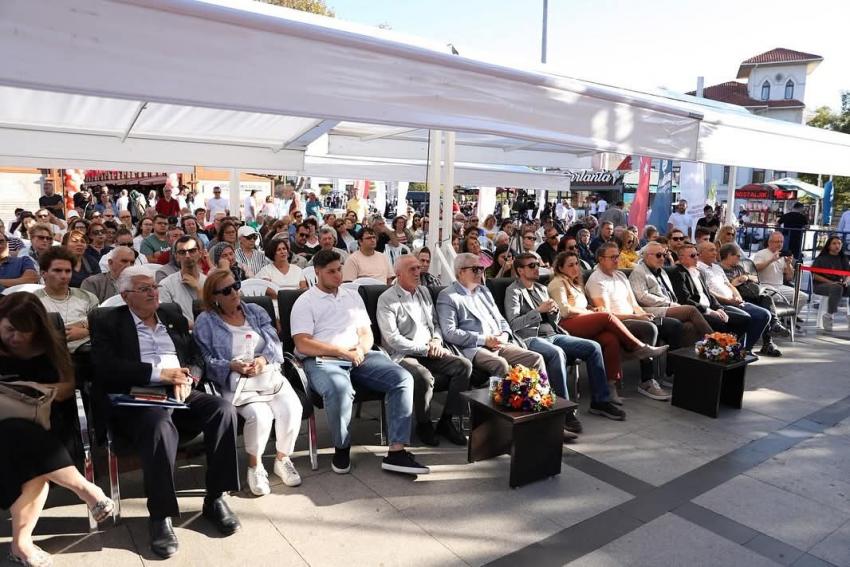 EDEBİYATIN VE MÜZİĞİN BÜYÜSÜ BANDIRMA’DA HAYAT BULDU