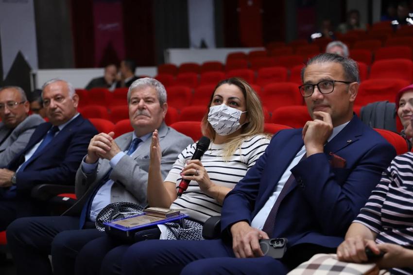 Bandırma’da “Çocukluk Çağı Kanserleri” Semineri Düzenlendi