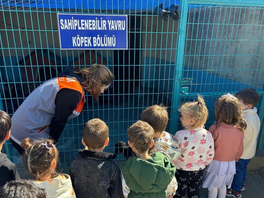 MİNİKLERDEN CAN DOSTLARA ZİYARET!