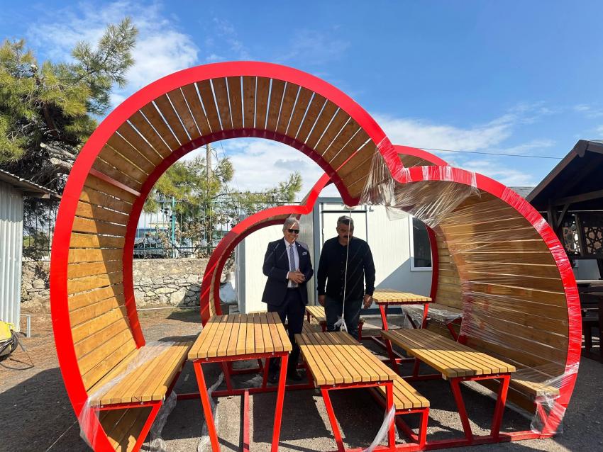 BAŞKAN MİRZA’DAN PARK VE BAHÇELER EKİBİNE ZİYARET