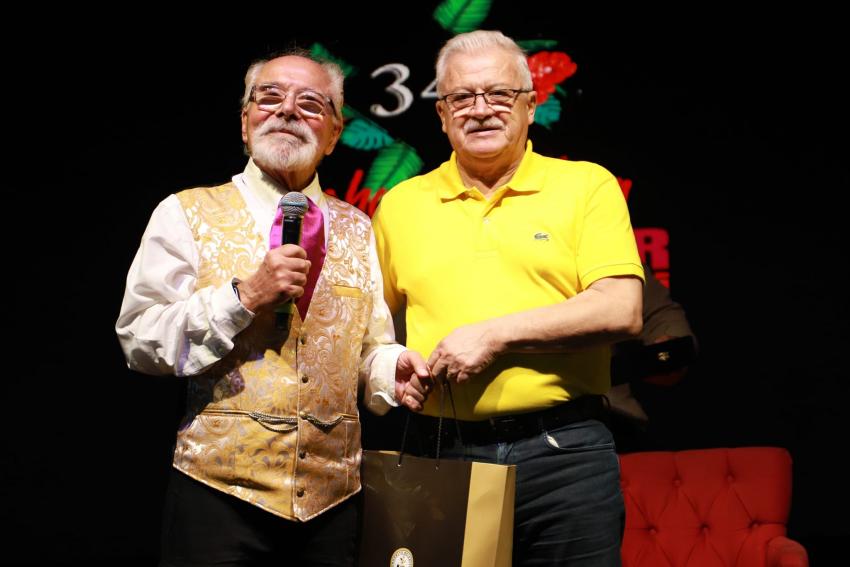 BURHANİYE’DE FESTİVAL RÜZGAR GİBİ GEÇTİ