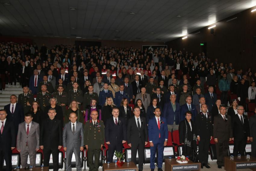 ULU ÖNDER MUSTAFA KEMAL ATATÜRK 84. YILINDA EDREMIT’TE ANILDI