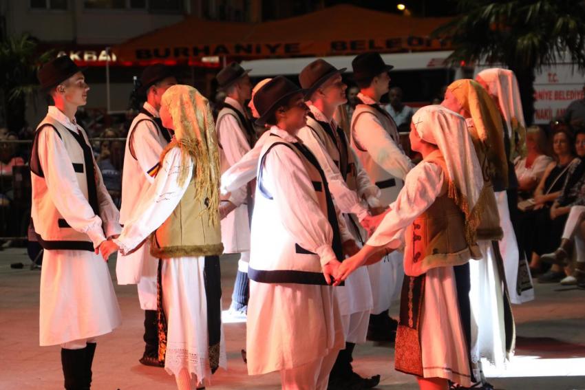 BURHANİYE'DE KURTULUŞ COŞKUSU