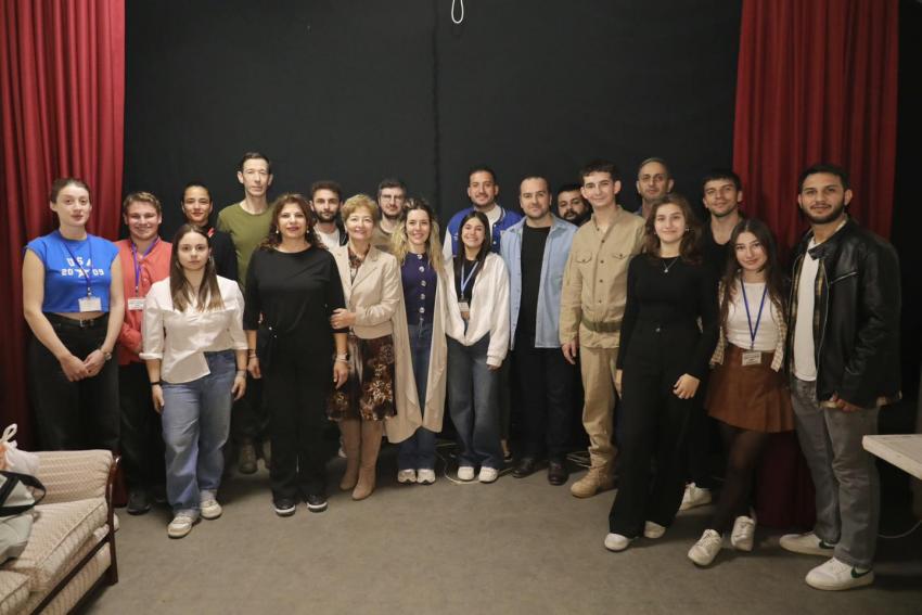 BBKT’DEN 27 MART DÜNYA TİYATRO GÜNÜ’NE ÖZEL GÖSTERİM