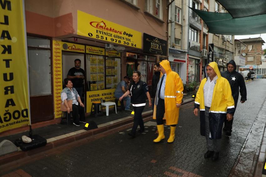Başkan Ertaş, yağmurla mücadelede sahada