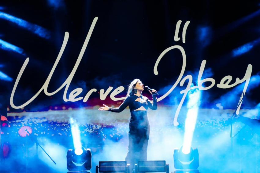 BURHANİYE’DE FESTİVAL RÜZGAR GİBİ GEÇTİ