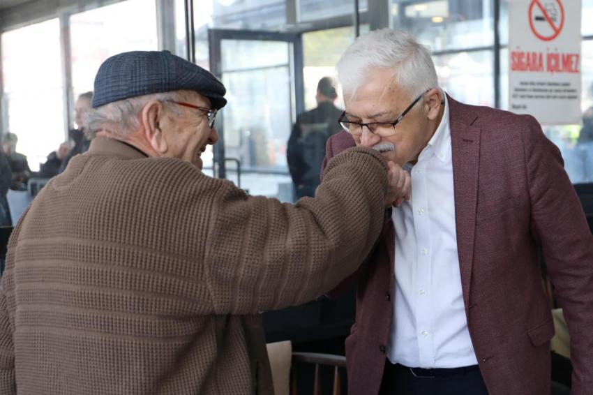 Başkan Deveciler İskele Mahallesi'nde Vatandaşlarla Buluştu