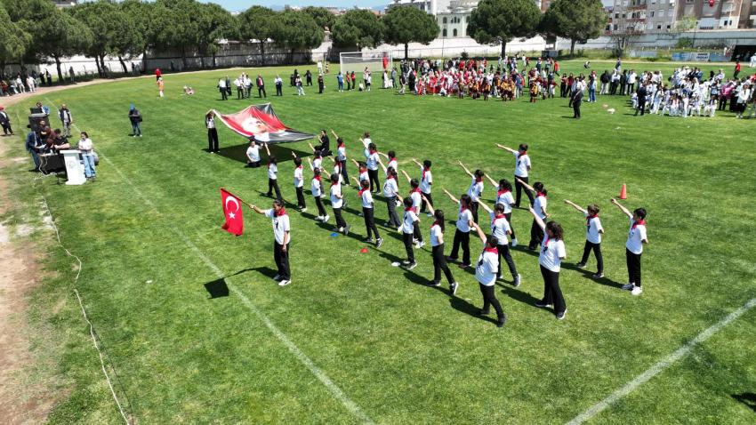 BURHANİYE’DE 23 NİSAN COŞKUSU